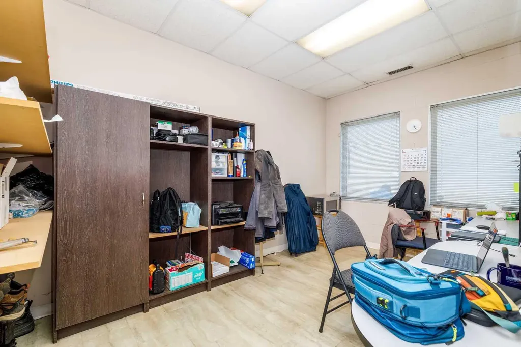 6104 67a Street Red Deer AB T4P 3E8