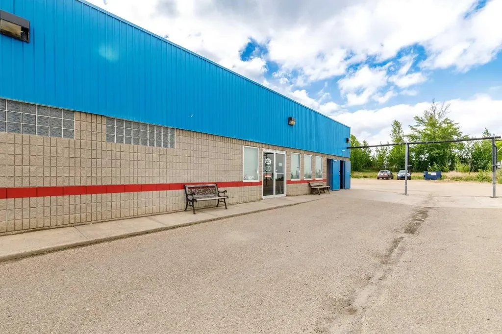 6104 67a Street Red Deer AB T4P 3E8