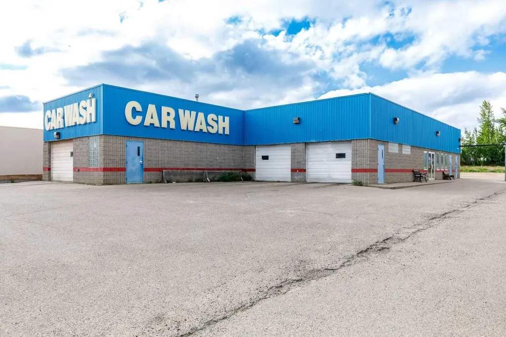 6104 67a Street Red Deer AB T4P 3E8