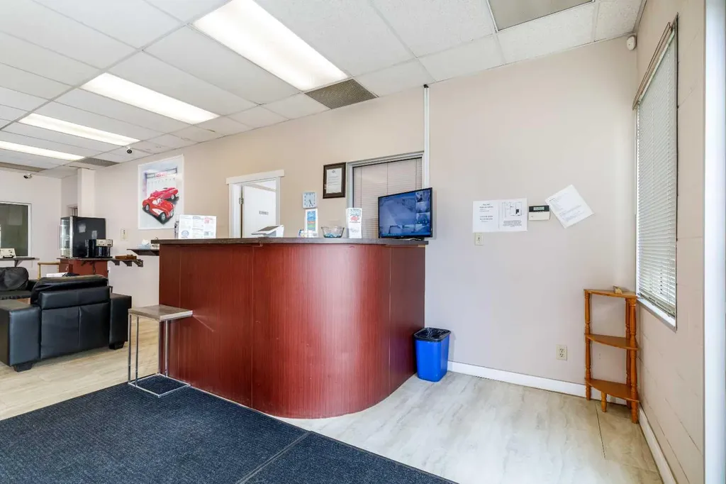 6104 67a Street Red Deer AB T4P 3E8