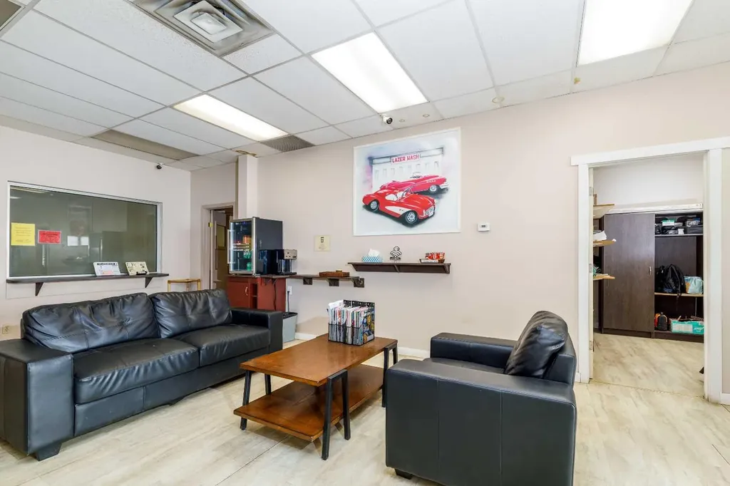 6104 67a Street Red Deer AB T4P 3E8