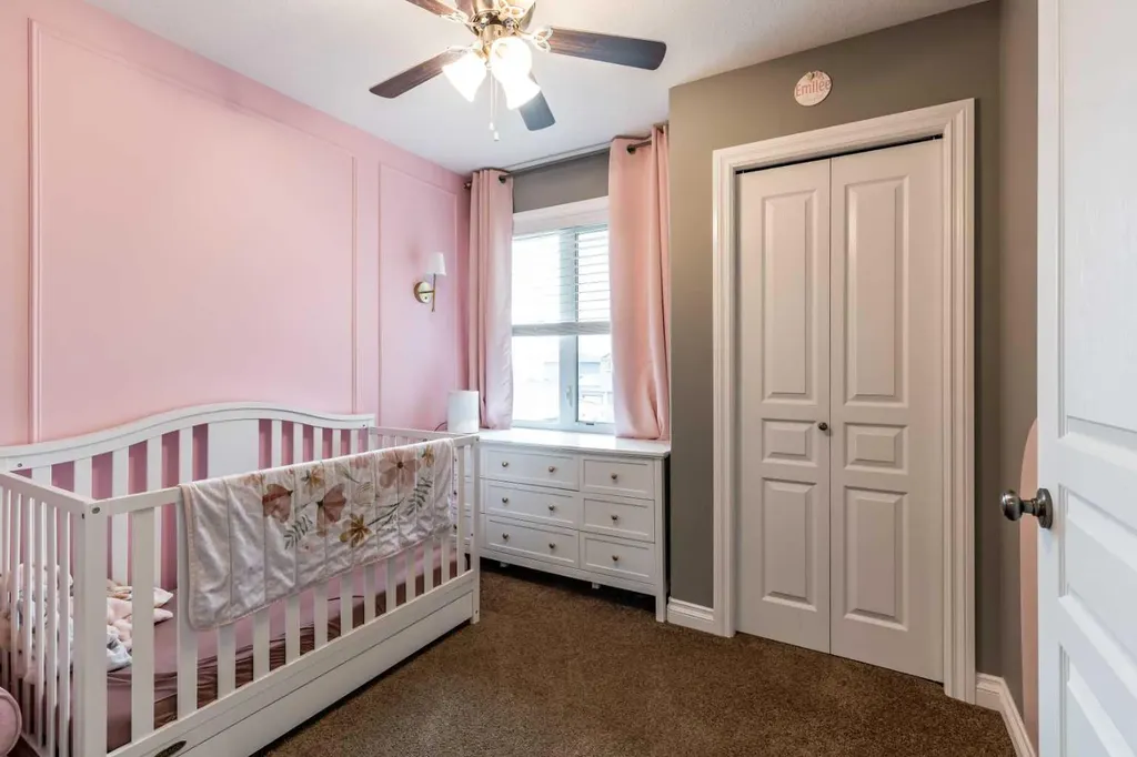 596 Vista Drive SE Medicine Hat AB T1B0N1