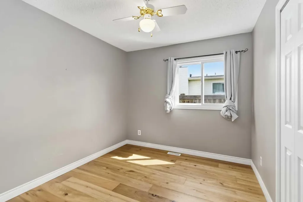 303 Cornwall Drive Fort Mcmurray AB T9K 1G7