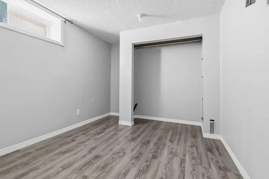 303 Cornwall Drive Fort Mcmurray AB T9K 1G7