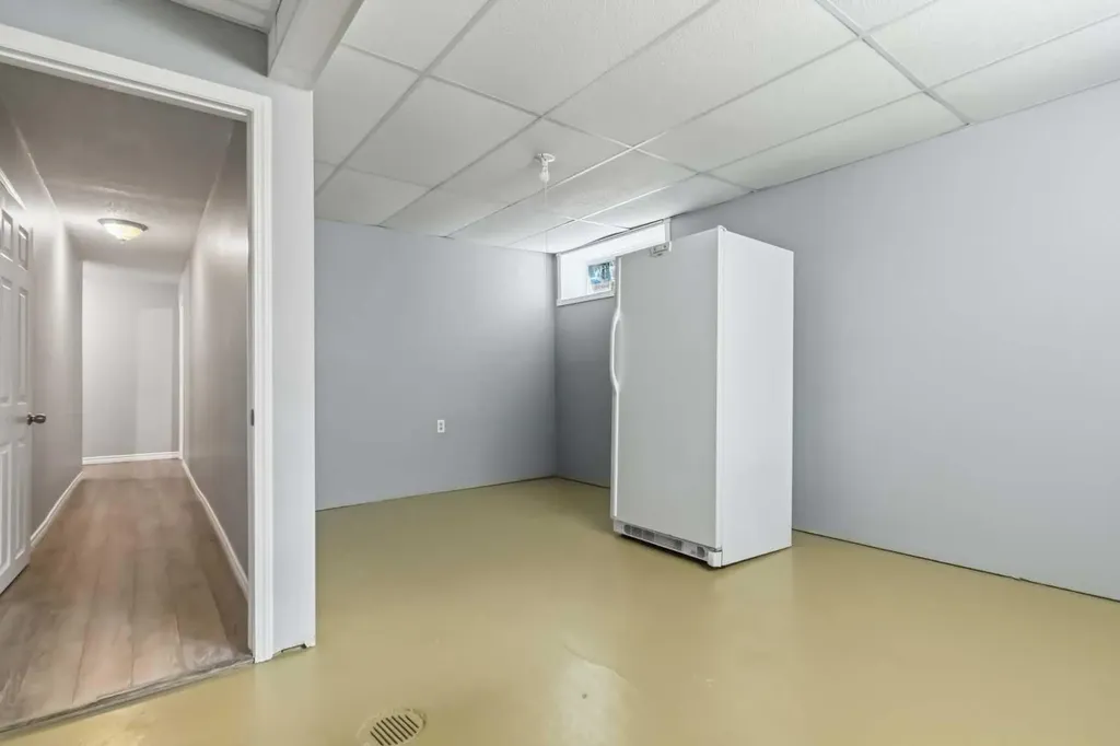 303 Cornwall Drive Fort Mcmurray AB T9K 1G7
