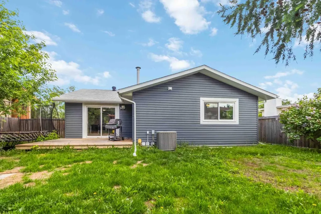 303 Cornwall Drive Fort Mcmurray AB T9K 1G7