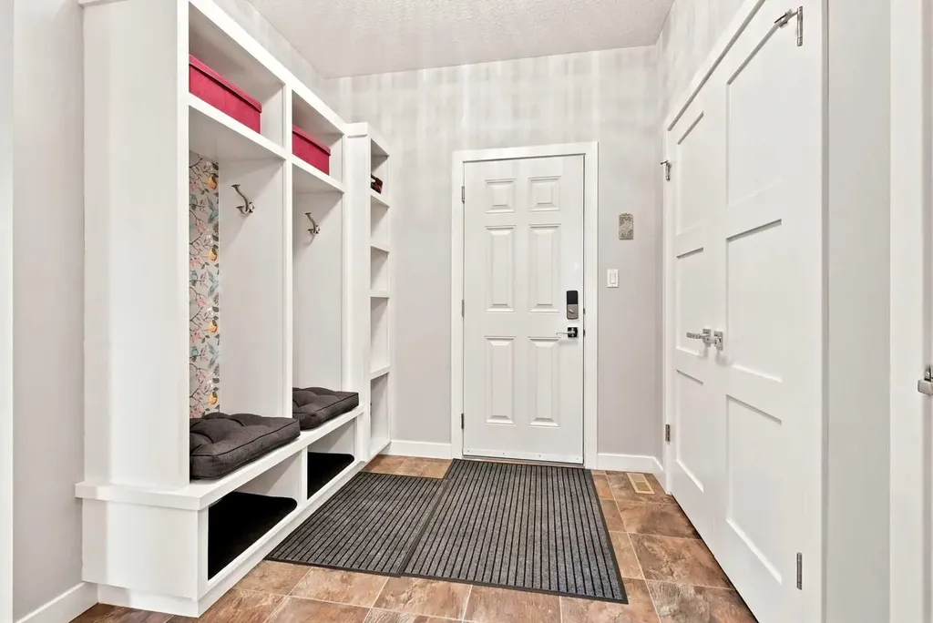 115 Stephenson Crescent Red Deer AB T4R 0L6