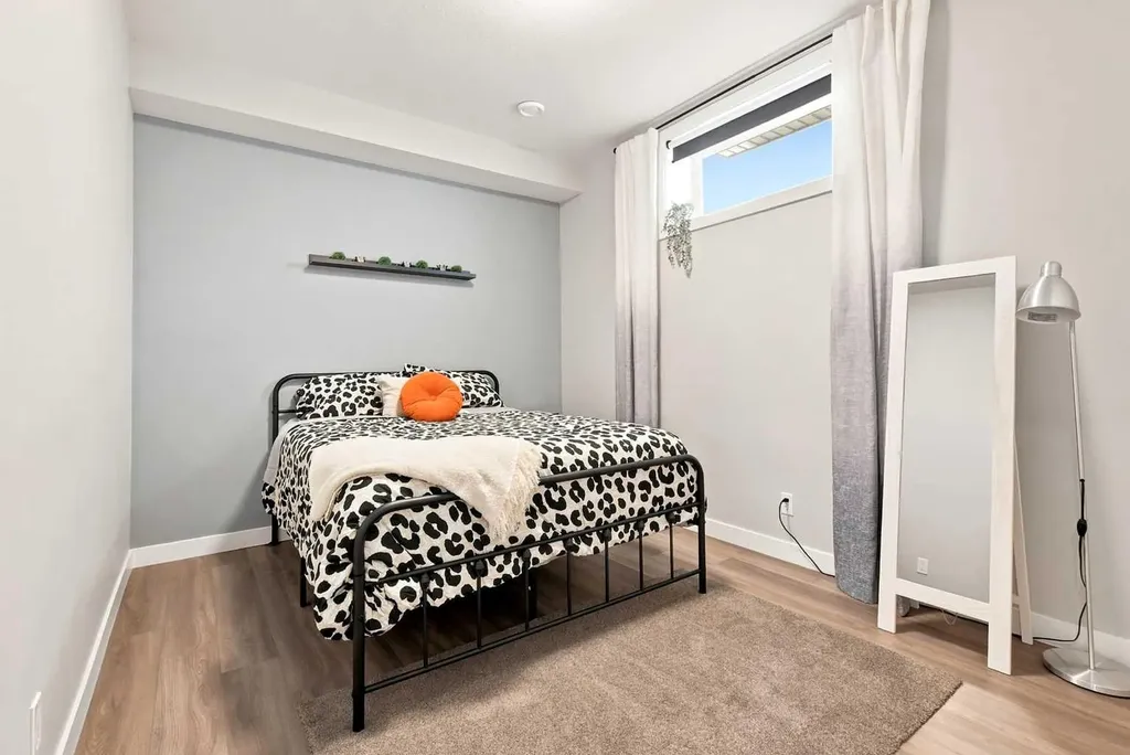 115 Stephenson Crescent Red Deer AB T4R 0L6