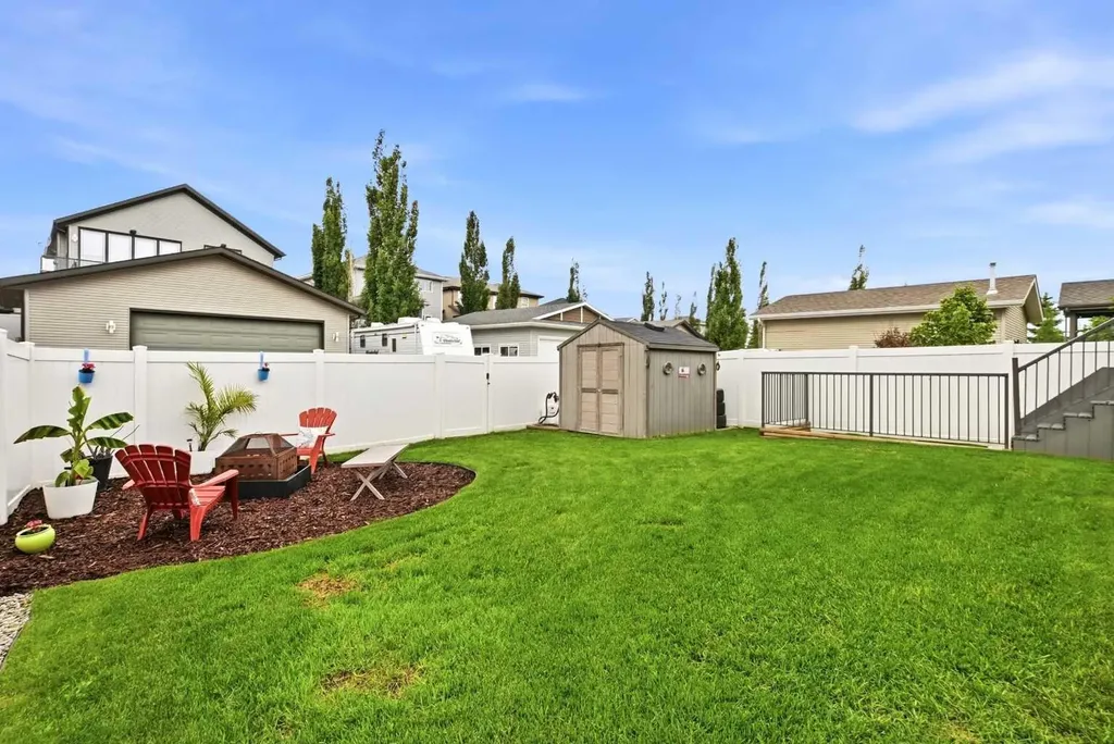 115 Stephenson Crescent Red Deer AB T4R 0L6