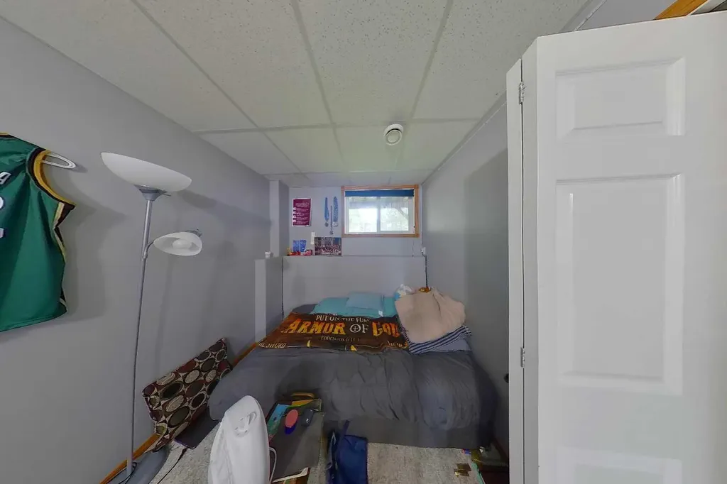 832 10 Avenue Slave Lake AB T0G2A4