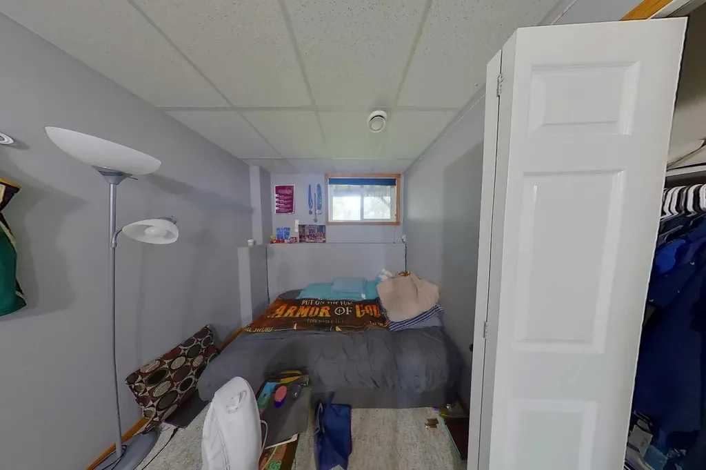 832 10 Avenue Slave Lake AB T0G2A4