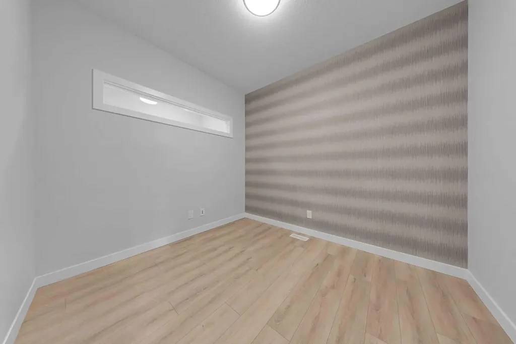 82 Belvedere Green SE Calgary AB T2A 7G2