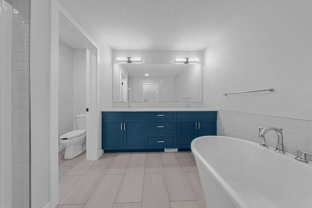 82 Belvedere Green SE Calgary AB T2A 7G2