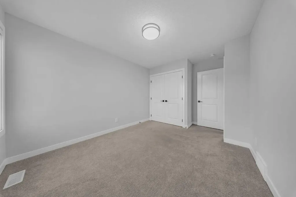 82 Belvedere Green SE Calgary AB T2A 7G2