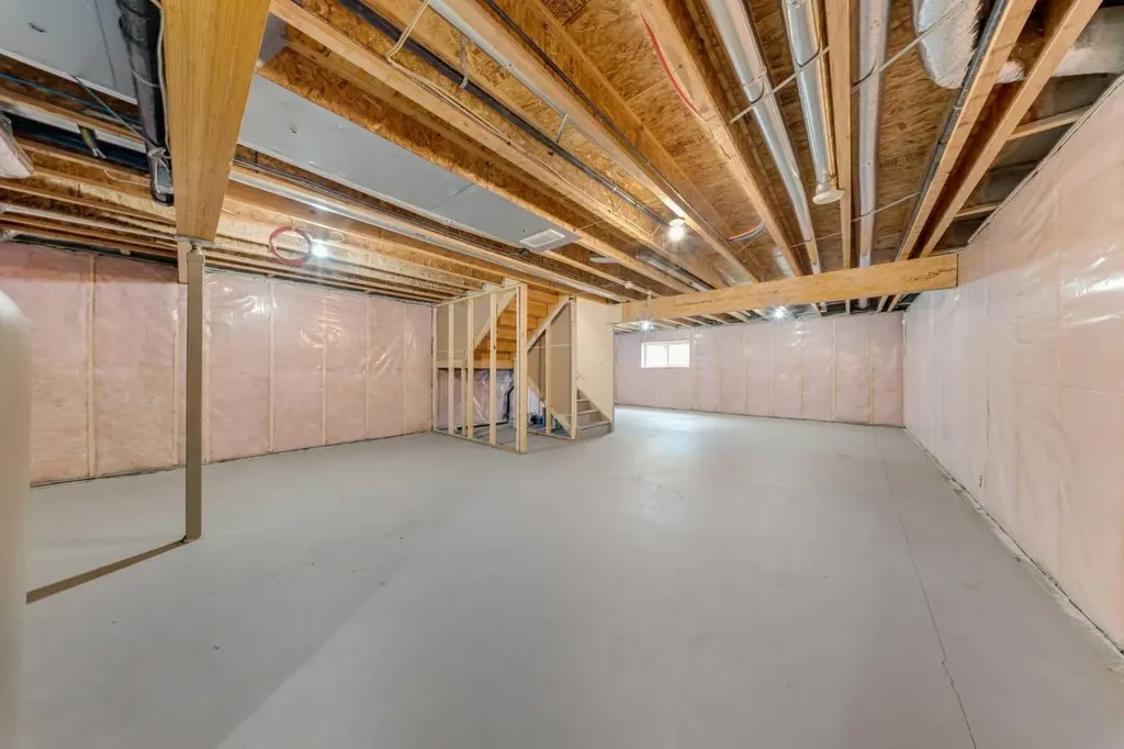 82 Belvedere Green SE Calgary AB T2A 7G2