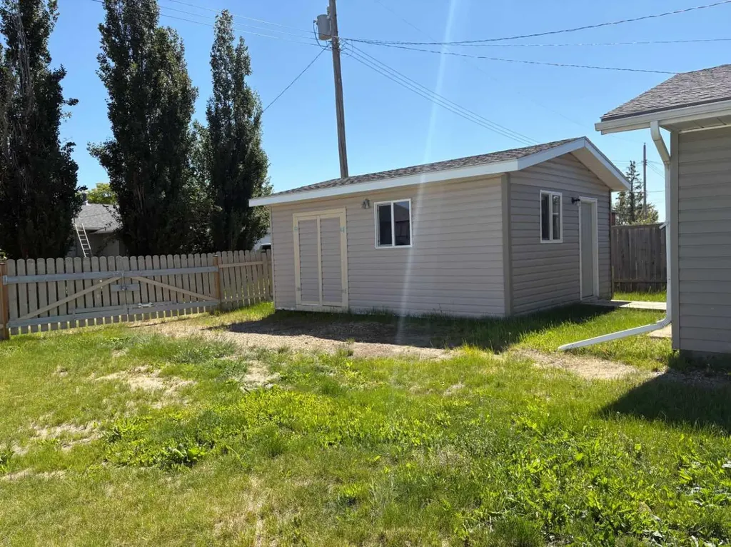 4519 47 Street Rycroft AB T0H 3A0