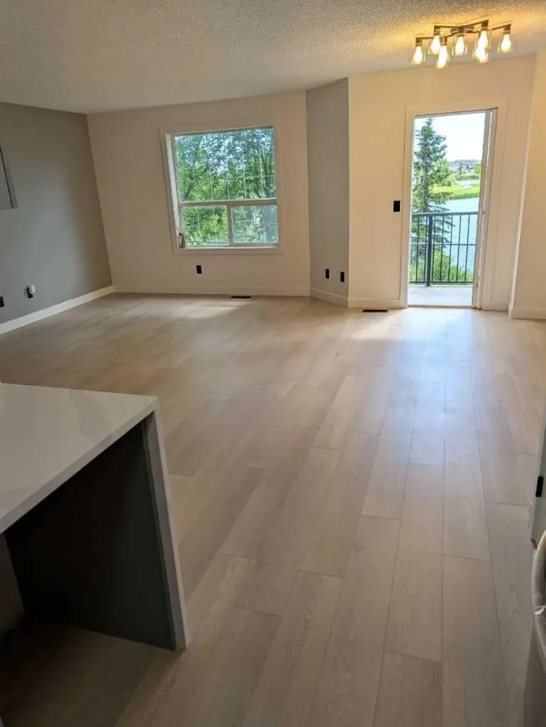 242 Taracove Place NE Calgary AB T3J 4T4