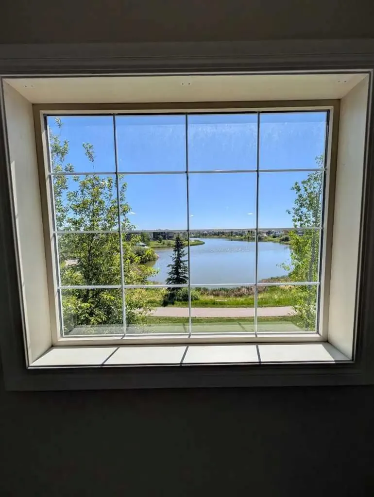 242 Taracove Place NE Calgary AB T3J 4T4