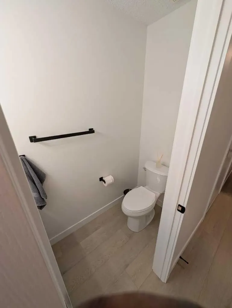 242 Taracove Place NE Calgary AB T3J 4T4
