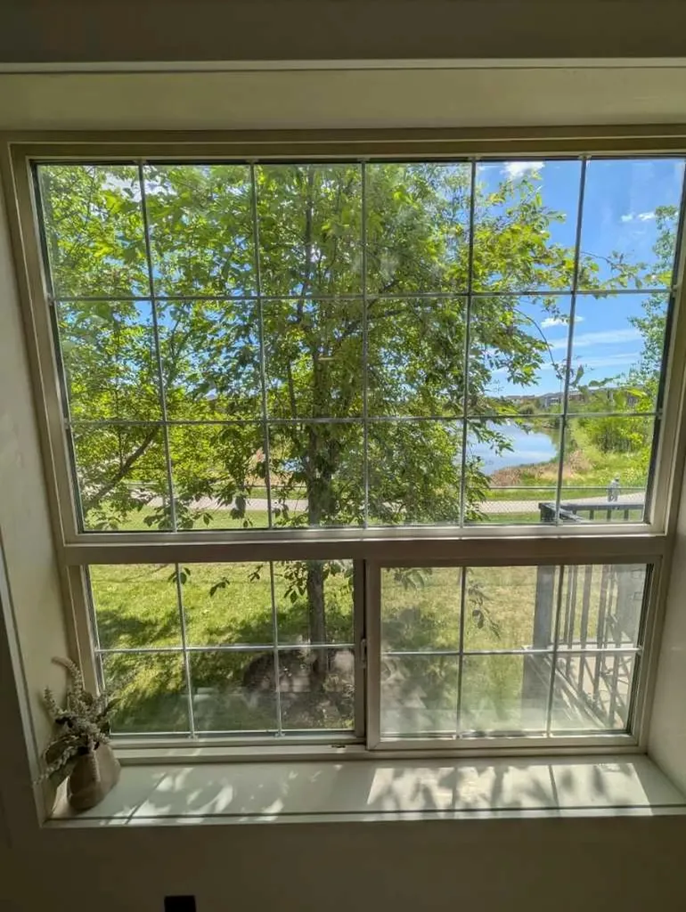 242 Taracove Place NE Calgary AB T3J 4T4