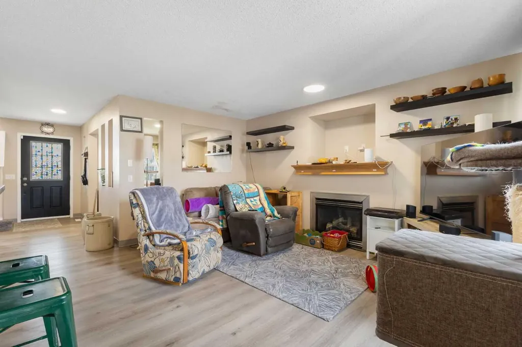 59 Saddlemont Road NE Calgary AB T3J 5E4