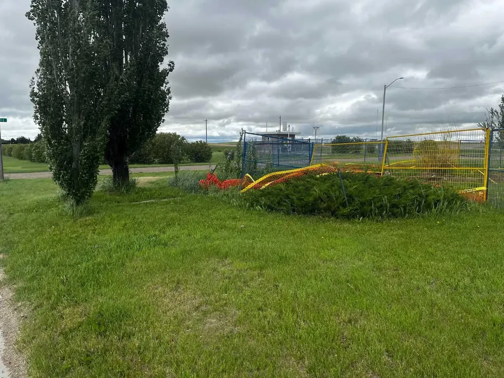 232 2 Avenue E Hussar AB T0J1S0