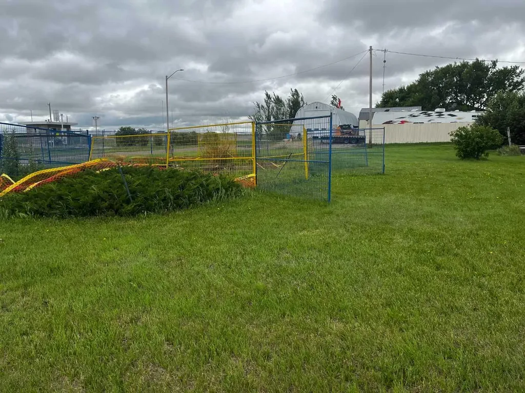 232 2 Avenue E Hussar AB T0J1S0