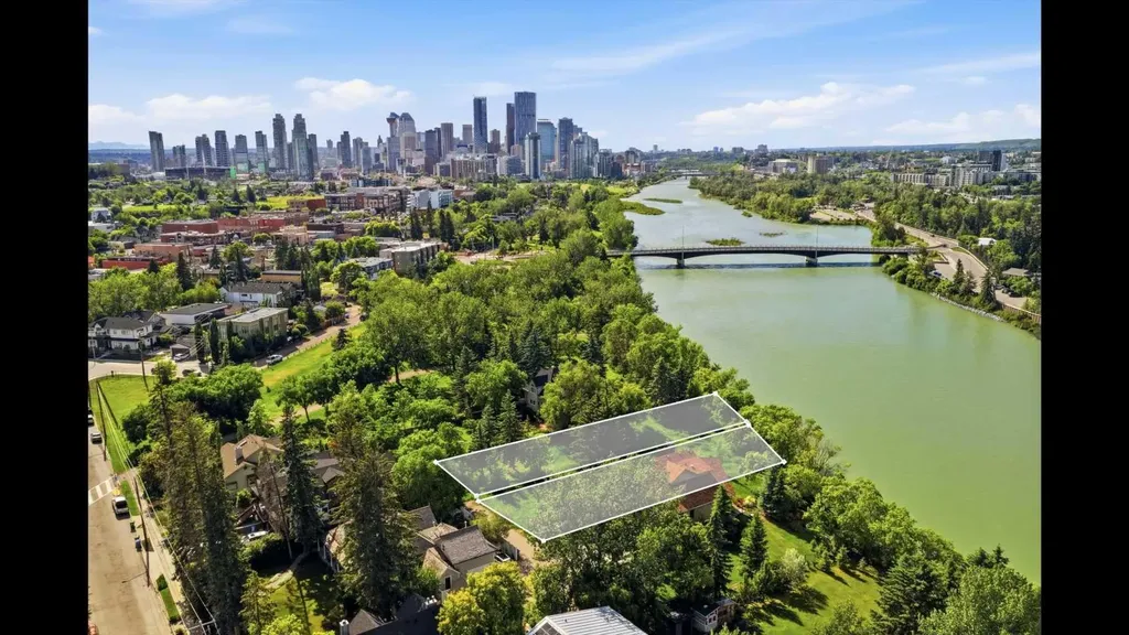14 Major Stewart Lane SE Calgary AB T2G 5R6