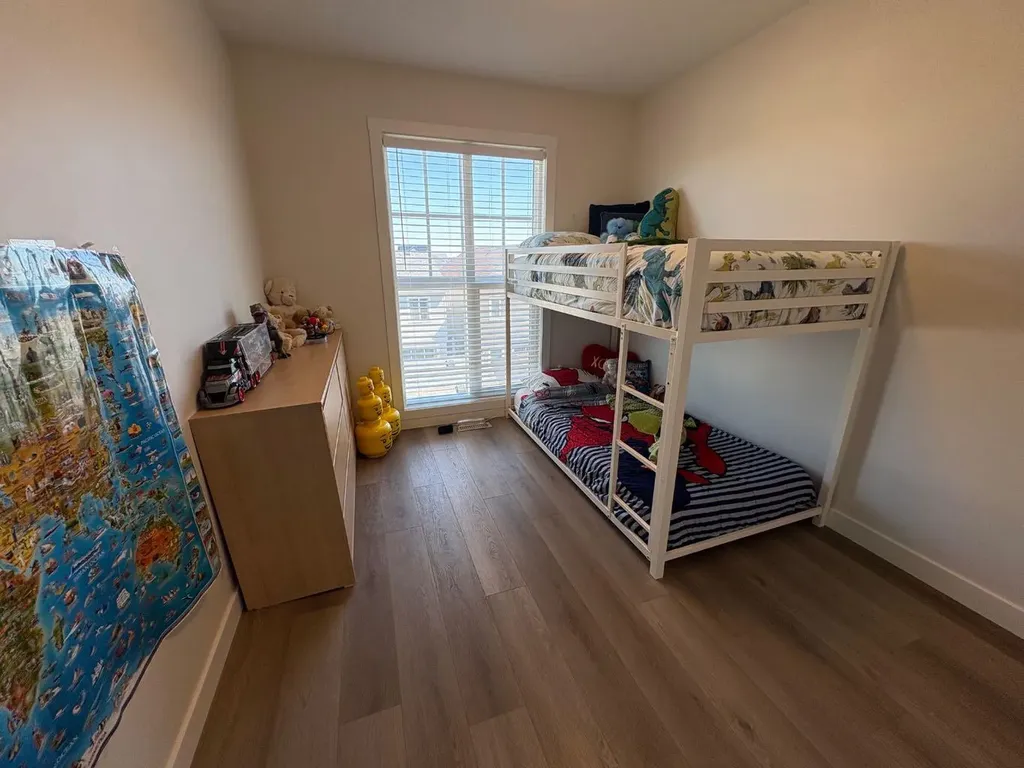 250 Alpine Avenue SW Calgary AB T2Y 0R8