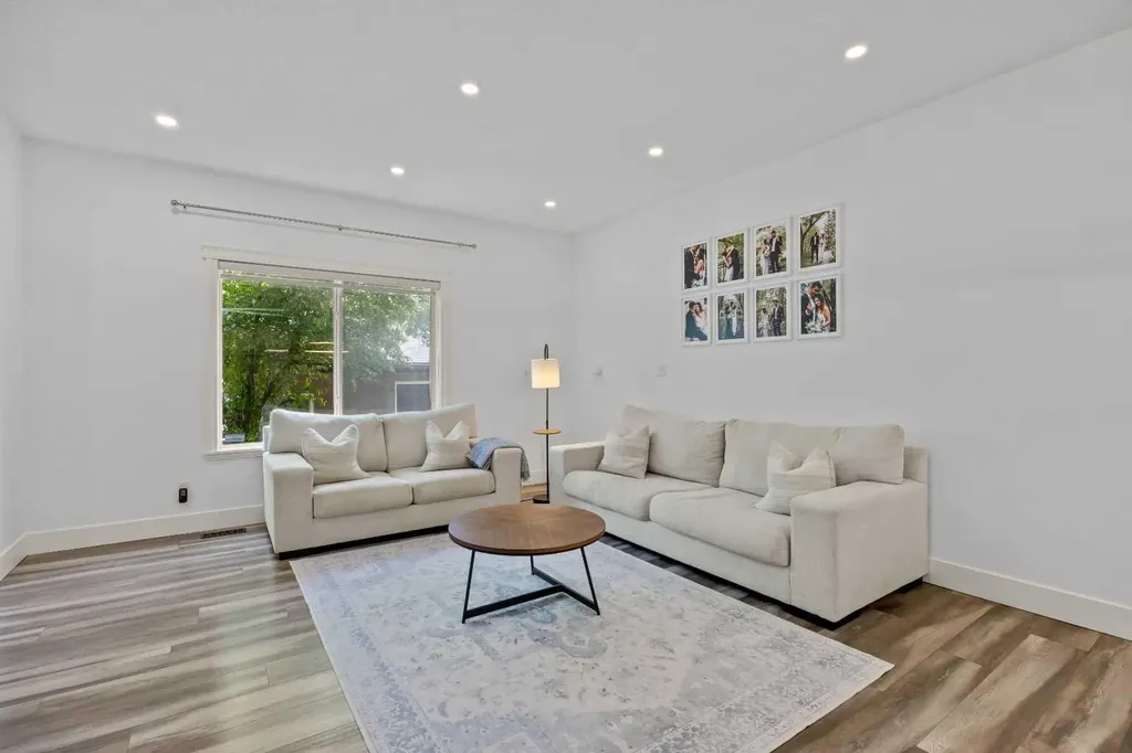1728 36 Avenue SW Calgary AB T2T 2G3