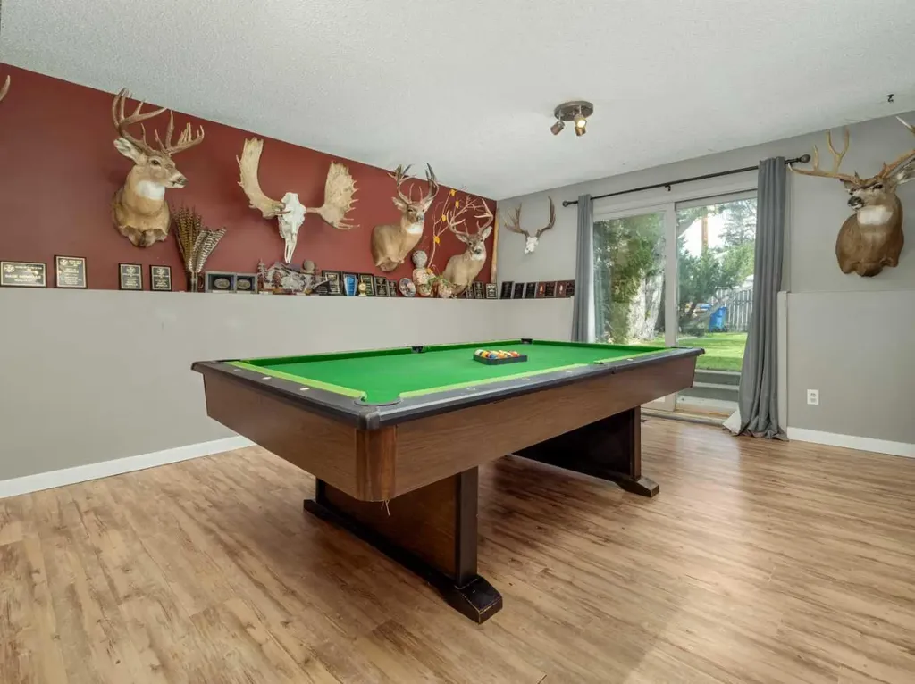 5205 40 Avenue Taber AB T1G 1C6