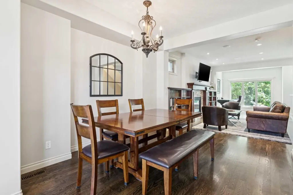 1723 31 Street SW Calgary AB T3C 1N2
