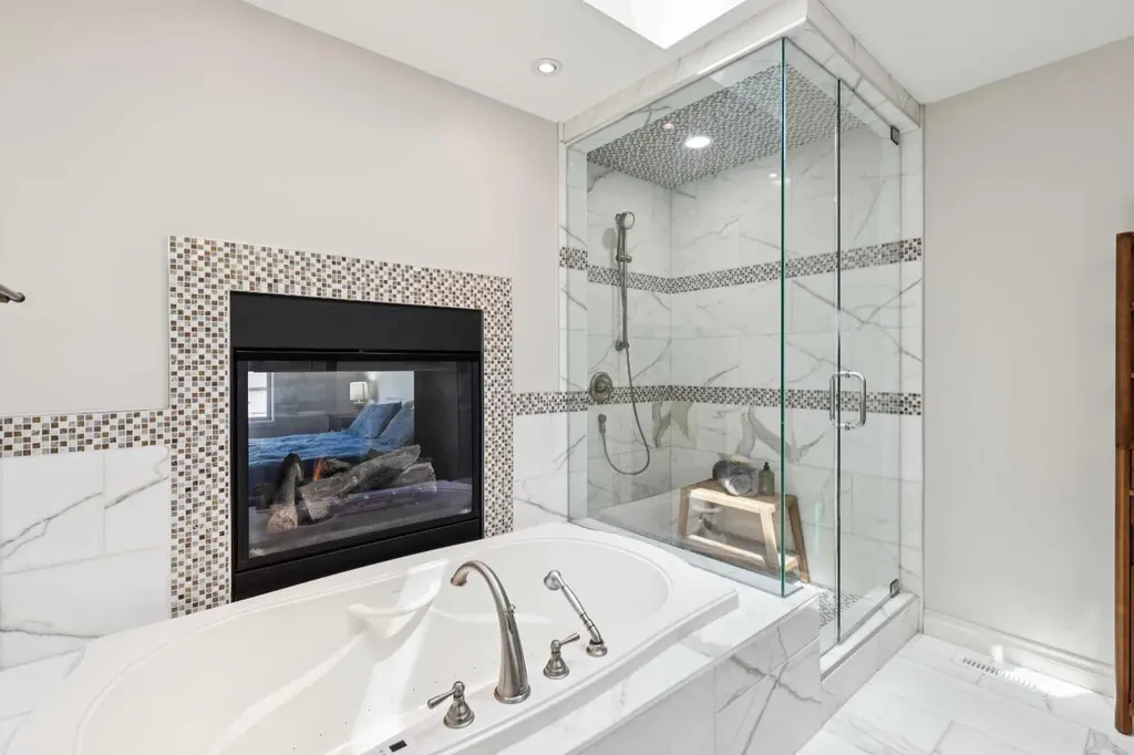 1723 31 Street SW Calgary AB T3C 1N2