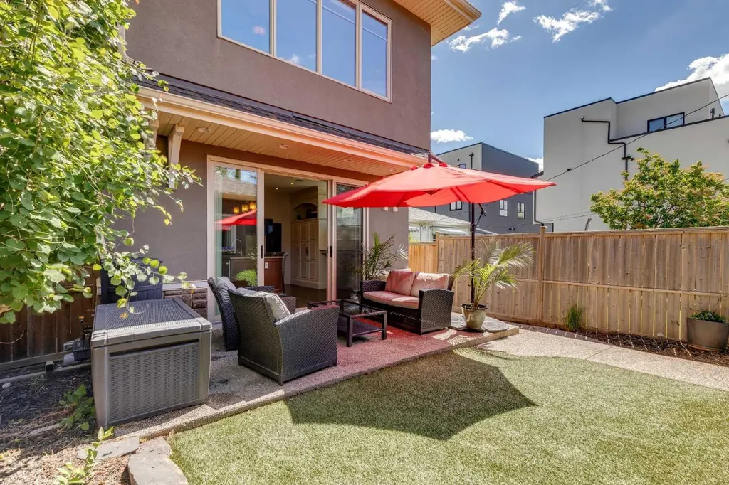 1723 31 Street SW Calgary AB T3C 1N2