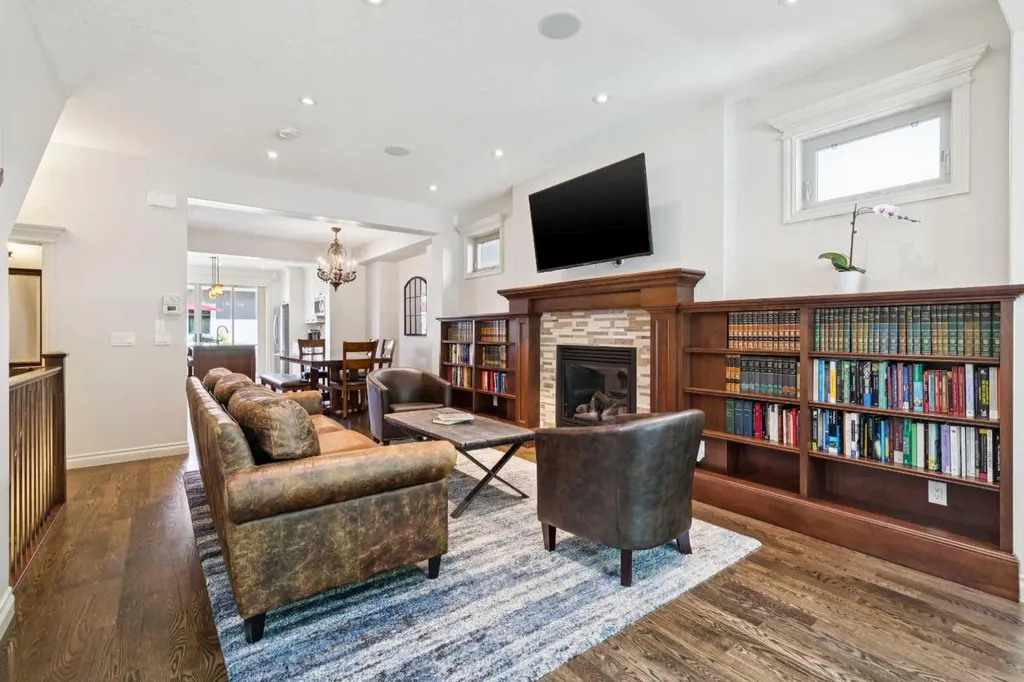 1723 31 Street SW Calgary AB T3C 1N2