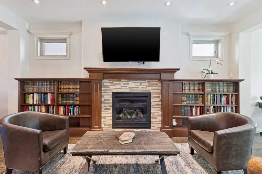 1723 31 Street SW Calgary AB T3C 1N2