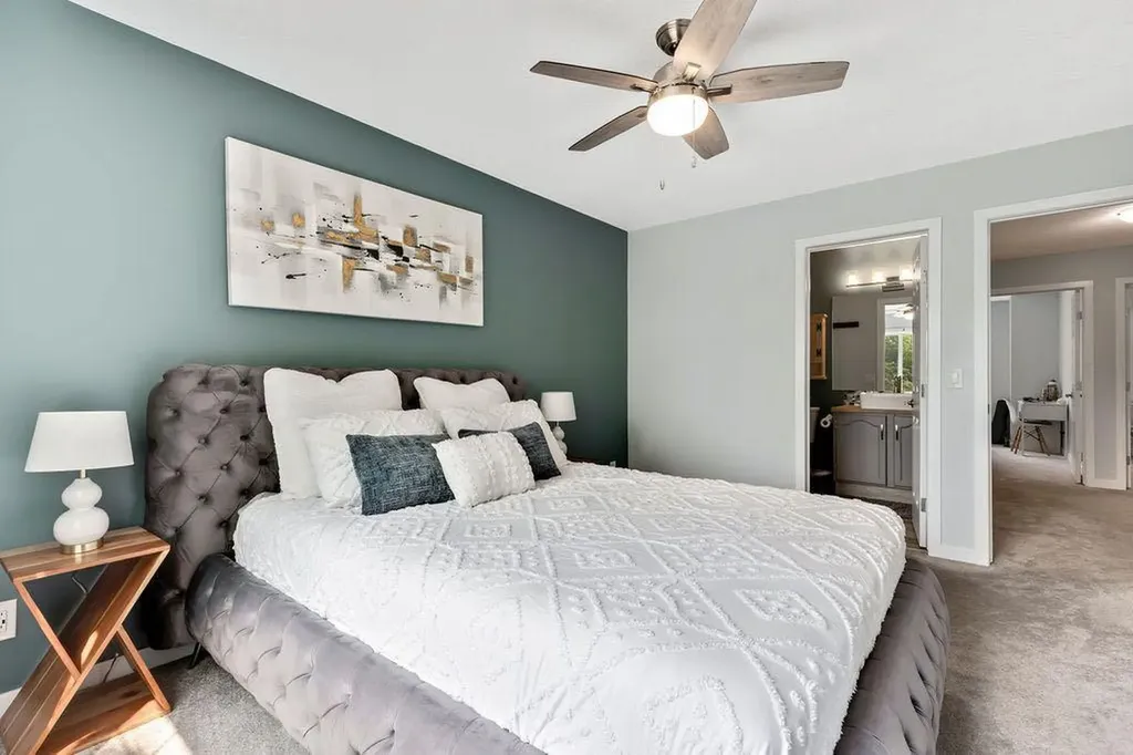 73 Hidden Creek Rise NW Calgary AB T3A 6L3