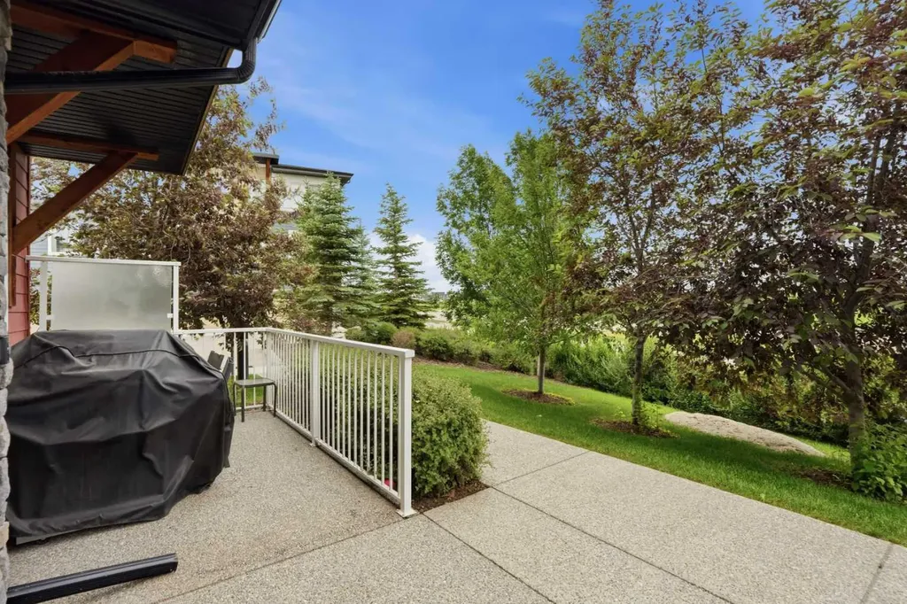 111 Rainbow Falls Gate Chestermere AB T1X 0Z5