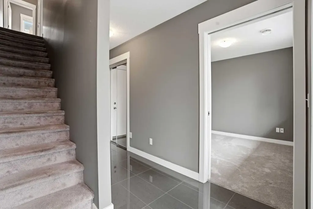 111 Rainbow Falls Gate Chestermere AB T1X 0Z5