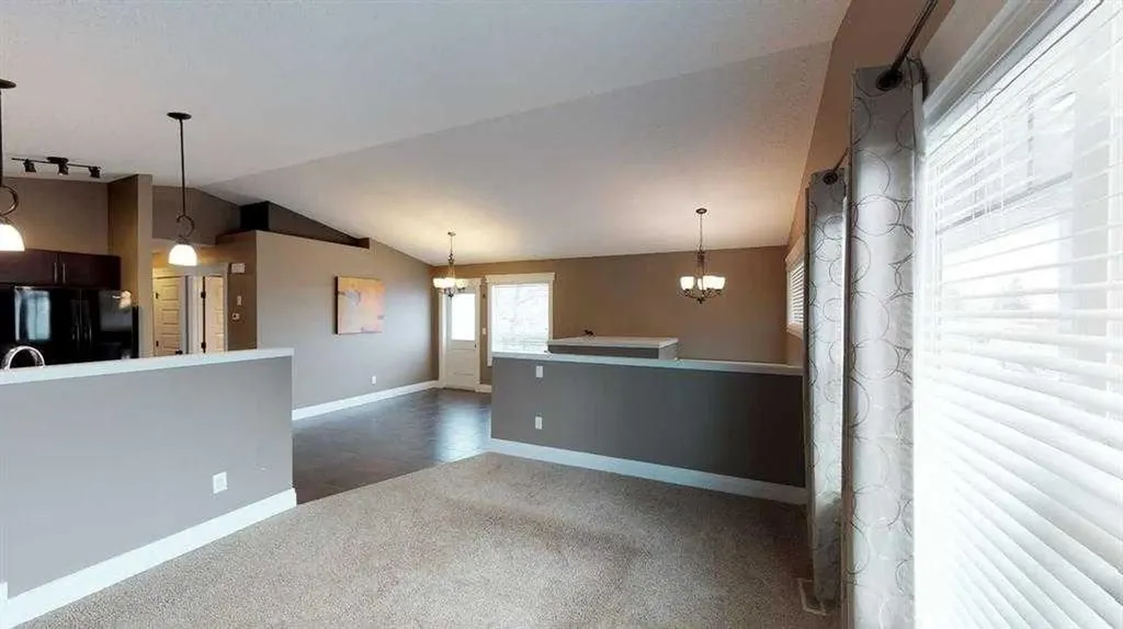 9302 100 Avenue Grande Prairie AB T8V0S7