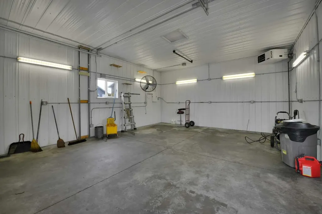 35254 Range Road 283 Rural Red Deer County AB T4G 0G3