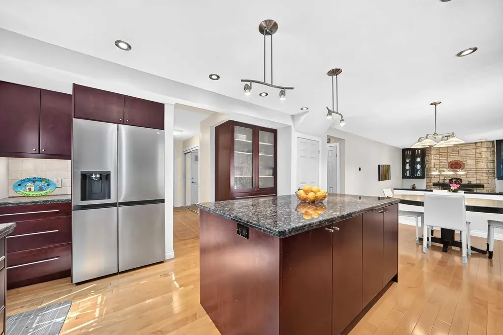316 Parkland Way SE Calgary AB T2J4L2