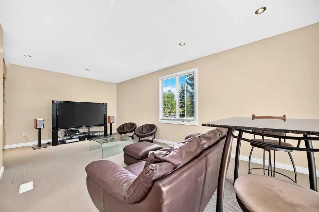 316 Parkland Way SE Calgary AB T2J4L2