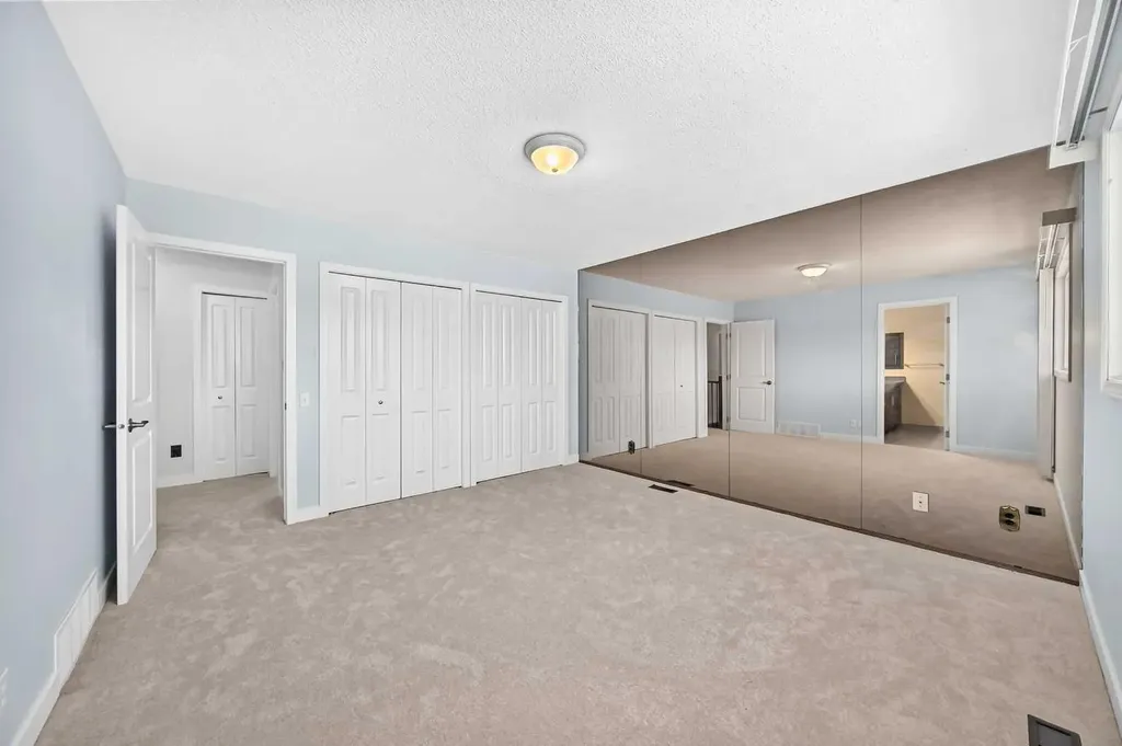 316 Parkland Way SE Calgary AB T2J4L2