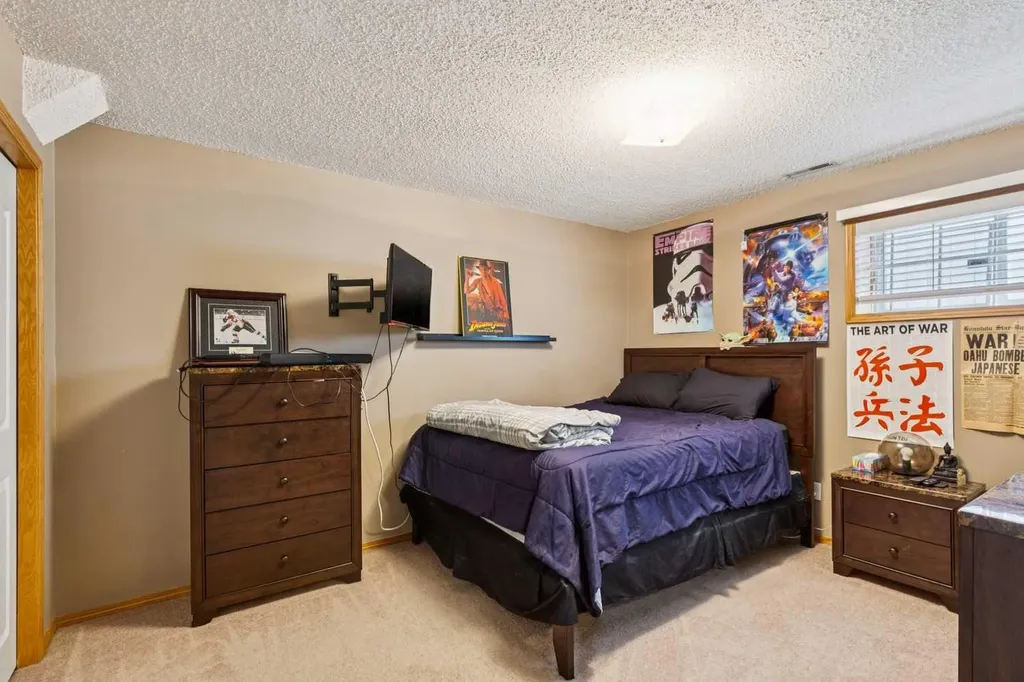137 Arbour Ridge Circle NW Calgary AB T3G 3Y9