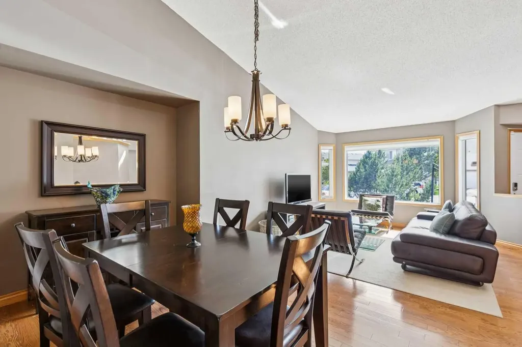 137 Arbour Ridge Circle NW Calgary AB T3G 3Y9