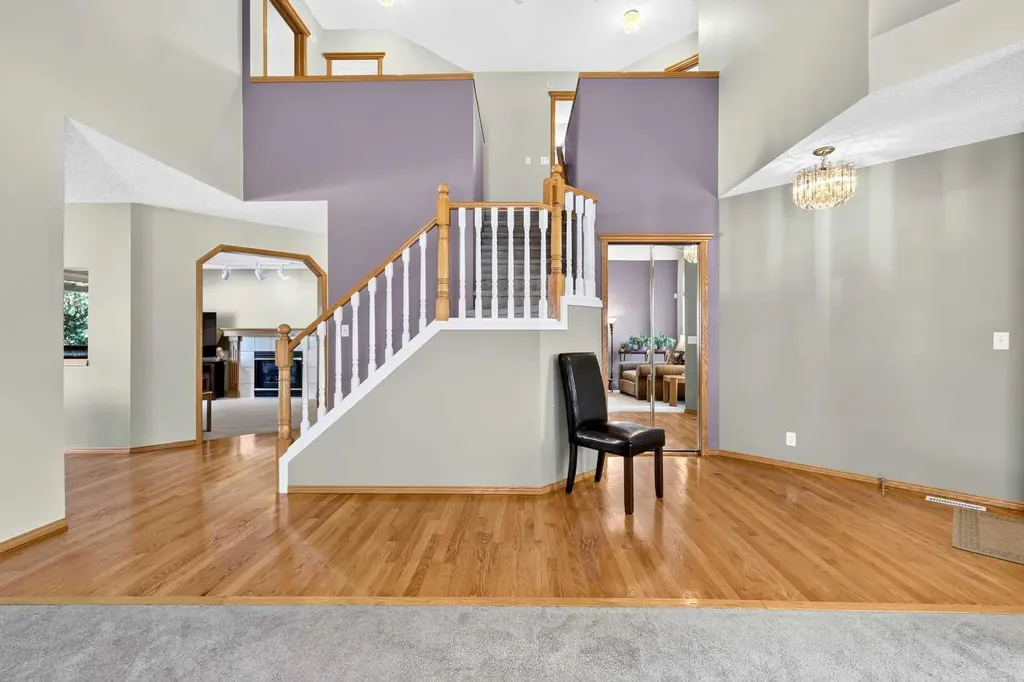 72 Douglas Park Boulevard SE Calgary AB T2Z 2K9