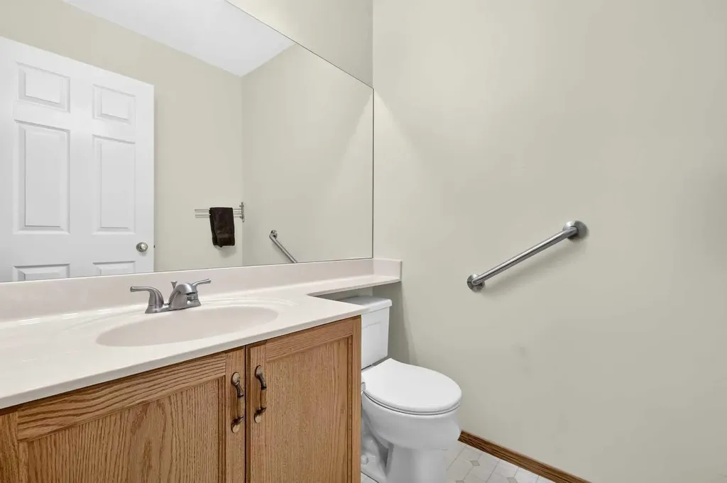 72 Douglas Park Boulevard SE Calgary AB T2Z 2K9