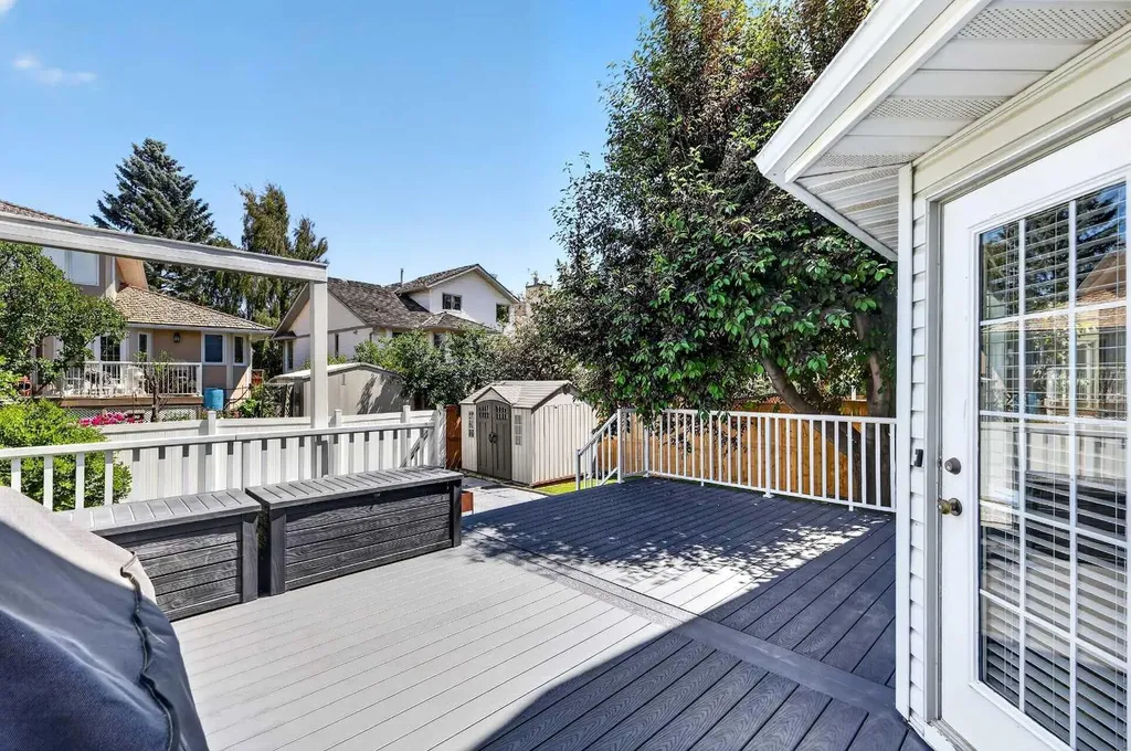 72 Douglas Park Boulevard SE Calgary AB T2Z 2K9