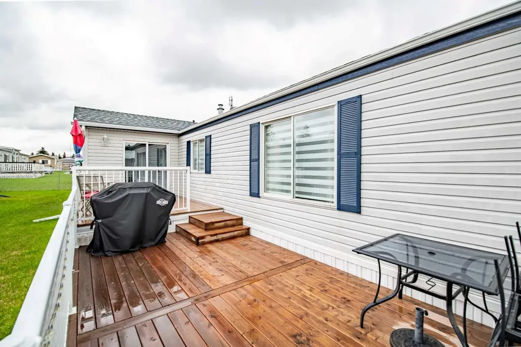 37543 England Way Rural Red Deer County AB T4S 2C3